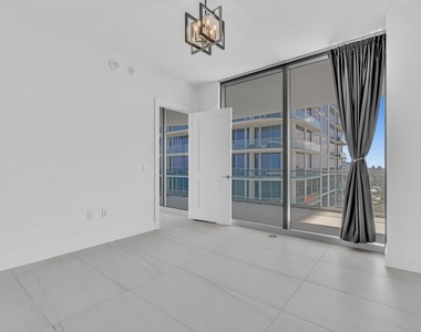 151 N Seabreeze Boulevard - Photo Thumbnail 40