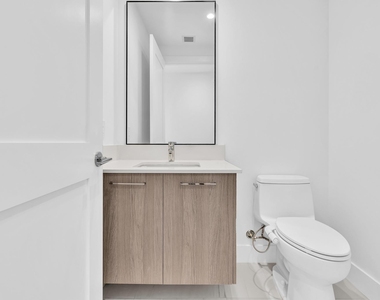 151 N Seabreeze Boulevard - Photo Thumbnail 24