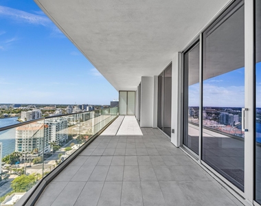 151 N Seabreeze Boulevard - Photo Thumbnail 51