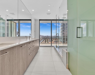 151 N Seabreeze Boulevard - Photo Thumbnail 21