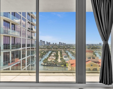 151 N Seabreeze Boulevard - Photo Thumbnail 17