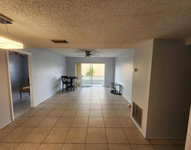 314 Lake Dora Drive - Photo Thumbnail 2