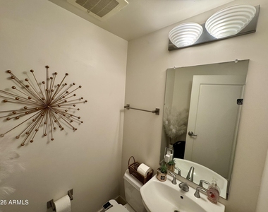 310 S 4th Street - Photo Thumbnail 9