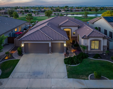4176 E Clubview Drive - Photo Thumbnail 3