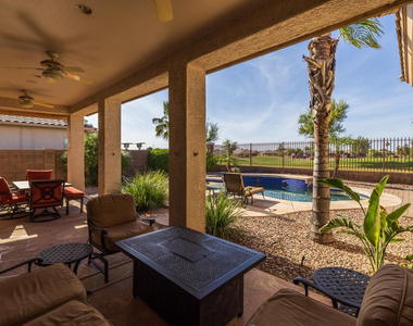 4176 E Clubview Drive - Photo Thumbnail 29