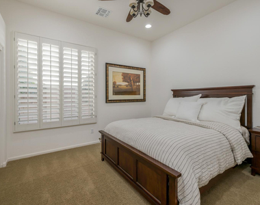 4176 E Clubview Drive - Photo Thumbnail 16