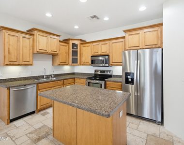 12034 N Saguaro Boulevard - Photo Thumbnail 9