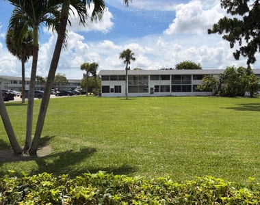 220 Berkshire K - Photo Thumbnail 8