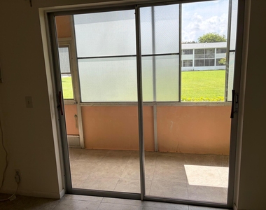 220 Berkshire K - Photo Thumbnail 7