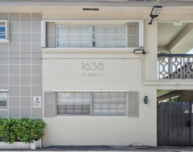 1638 Plunkett Street - Photo Thumbnail 1