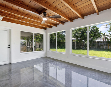 2160 Ne 53rd Street - Photo Thumbnail 22