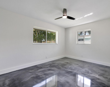 2160 Ne 53rd Street - Photo Thumbnail 26