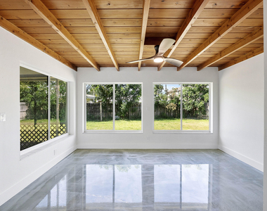 2160 Ne 53rd Street - Photo Thumbnail 20