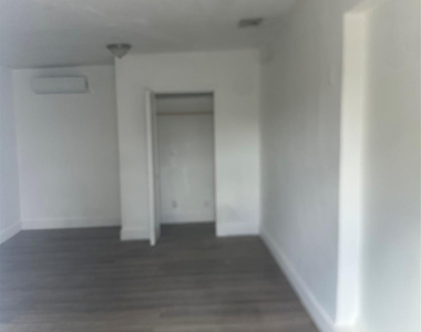 6541 Miramar Parkway - Photo Thumbnail 11