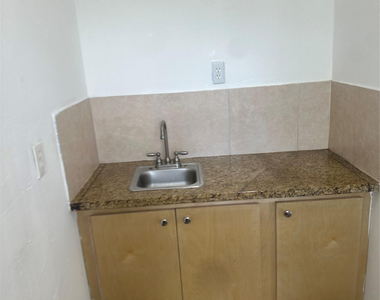 6541 Miramar Parkway - Photo Thumbnail 4