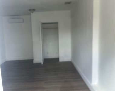 6541 Miramar Parkway - Photo Thumbnail 10