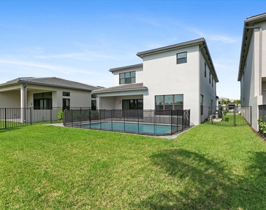 20062 Hirono Lane - Photo Thumbnail 50