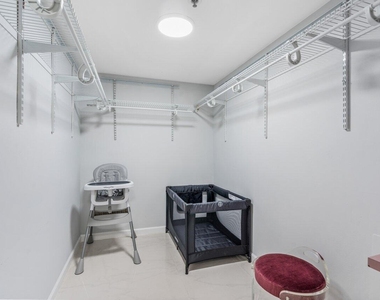 5200 N Ocean Drive - Photo Thumbnail 32
