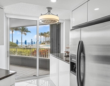 5200 N Ocean Drive - Photo Thumbnail 13