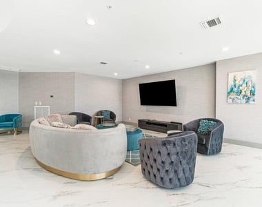 5200 N Ocean Drive - Photo Thumbnail 36
