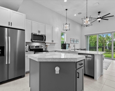 16493 Helix Court - Photo Thumbnail 40