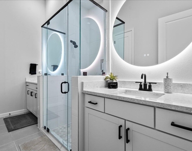 16493 Helix Court - Photo Thumbnail 9