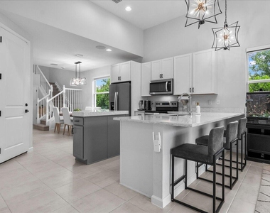 16493 Helix Court - Photo Thumbnail 41