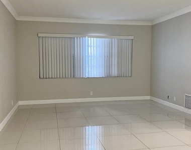 3550 Nw 8th Avenue - Photo Thumbnail 5