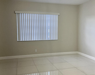 3550 Nw 8th Avenue - Photo Thumbnail 17