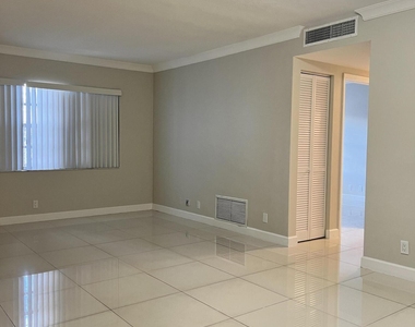 3550 Nw 8th Avenue - Photo Thumbnail 6