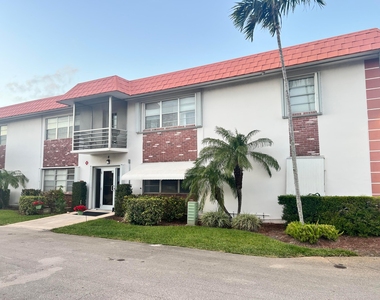 3550 Nw 8th Avenue - Photo Thumbnail 1
