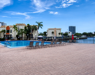 2000 Atlantic Shores Boulevard - Photo Thumbnail 46