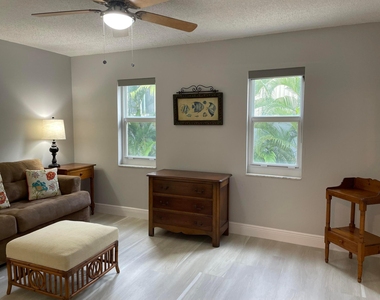 4629 Poinciana Street - Photo Thumbnail 22