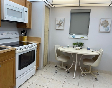 4629 Poinciana Street - Photo Thumbnail 15
