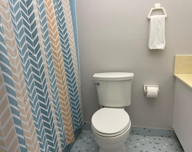 4629 Poinciana Street - Photo Thumbnail 21
