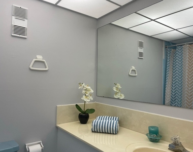 4629 Poinciana Street - Photo Thumbnail 20