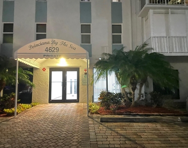 4629 Poinciana Street - Photo Thumbnail 32
