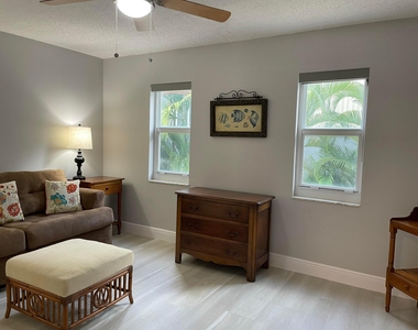 4629 Poinciana Street - Photo Thumbnail 23