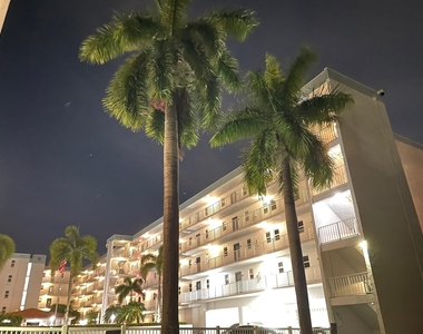 4629 Poinciana Street - Photo Thumbnail 34