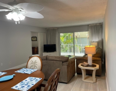 4629 Poinciana Street - Photo Thumbnail 13