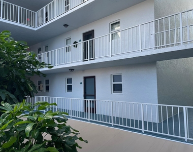 4629 Poinciana Street - Photo Thumbnail 8
