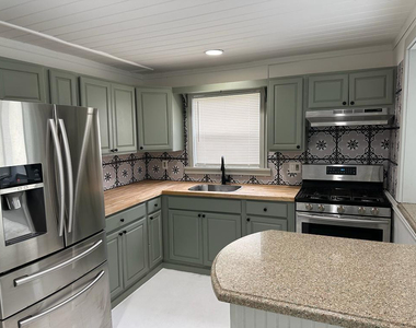 1329 Nw Antoch Avenue - Photo Thumbnail 2