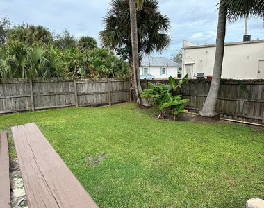 1329 Nw Antoch Avenue - Photo Thumbnail 41