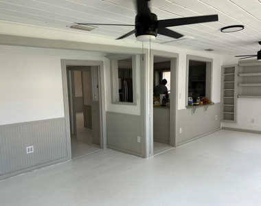 1329 Nw Antoch Avenue - Photo Thumbnail 14