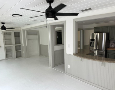 1329 Nw Antoch Avenue - Photo Thumbnail 15