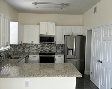 9860 Nw 20th Court - Photo Thumbnail 1