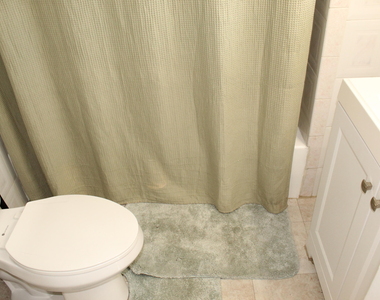 1558 Ne 30th Street - Photo Thumbnail 32