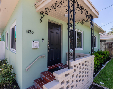 836 Ne 17th Terrace - Photo Thumbnail 29