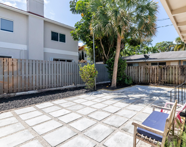 836 Ne 17th Terrace - Photo Thumbnail 39