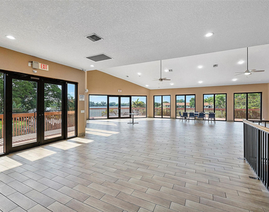 31 Columbia Court - Photo Thumbnail 10